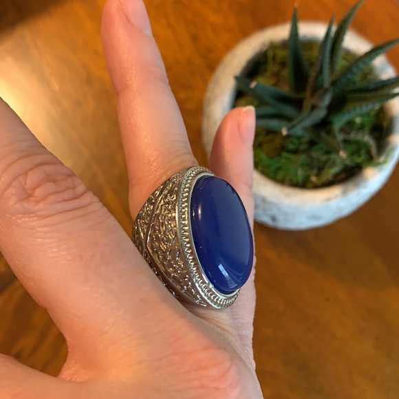 Blue statement ring ✨ - Picture 4 of 5